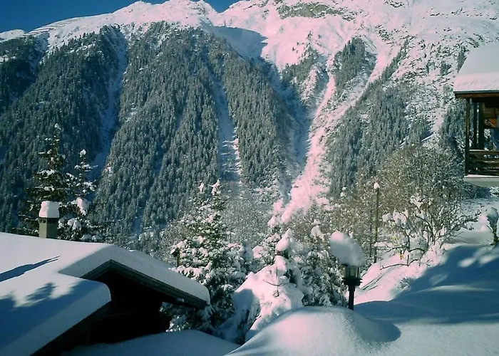 Banulara Platz Fuer 14 Personen Auf Drei Etagen Semesterbostad
