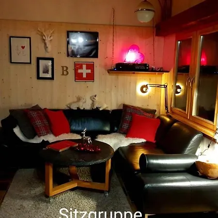 Dom wakacyjny Banulara Platz Fuer 14 Personen Auf Drei Etagen Bellwald